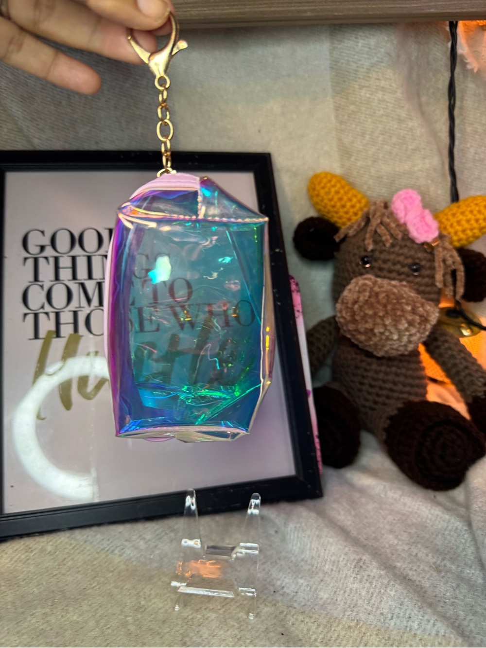 Holographic Iridescent Keychain Pouch - Picture 2 of 3